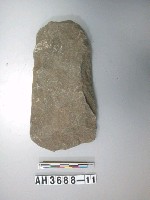 藏品(打製石斧)的圖片